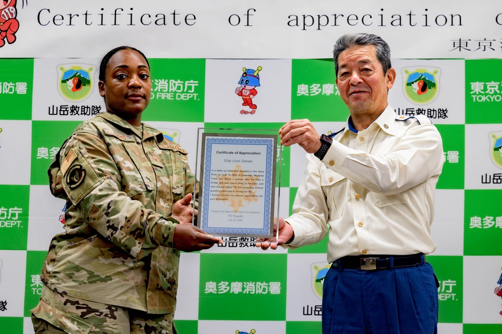 Yokota Airmen honored by Okutama Fire Department