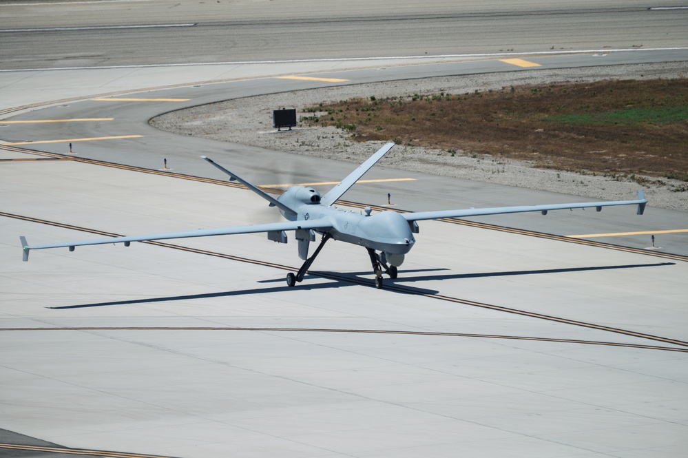 Exercise Zia Sunbird: Air Force and Navy operate MQ-9 Reapers at agile combat employment from Point Mugu