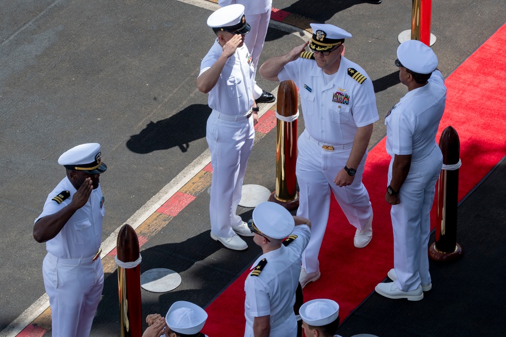 USS Carl Vinson holds change of command