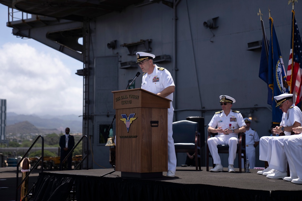 USS Carl Vinson holds change of command