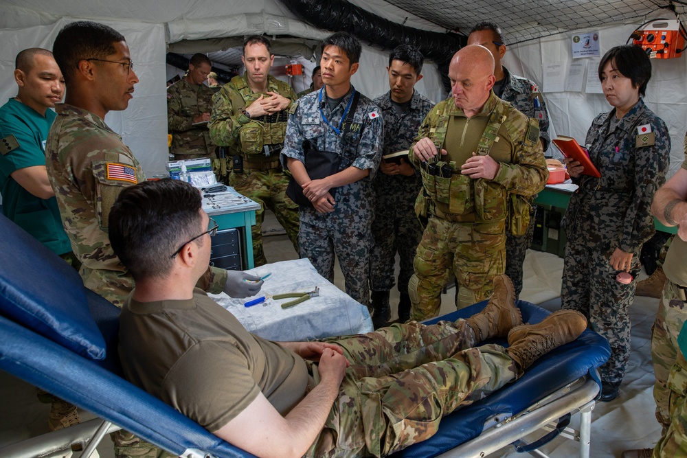 987th Showcases Capabilities during Australian Role 2E Hospital Walk-Through