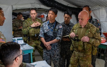 987th Showcases Capabilities during Australian Role 2E Hospital Walk-Through