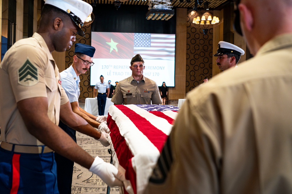 25-3VN Conducts Repatriation Ceremony