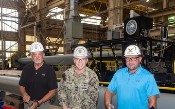 NNSY Holds Ribbon Cutting for New Shaft Lathe Installation Inside Shop 31
