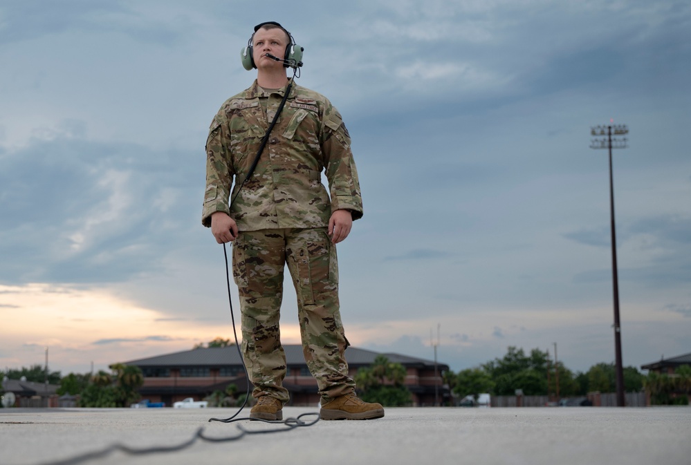 14th Airlift Squadron Sharpens Skills During Night Ops Training