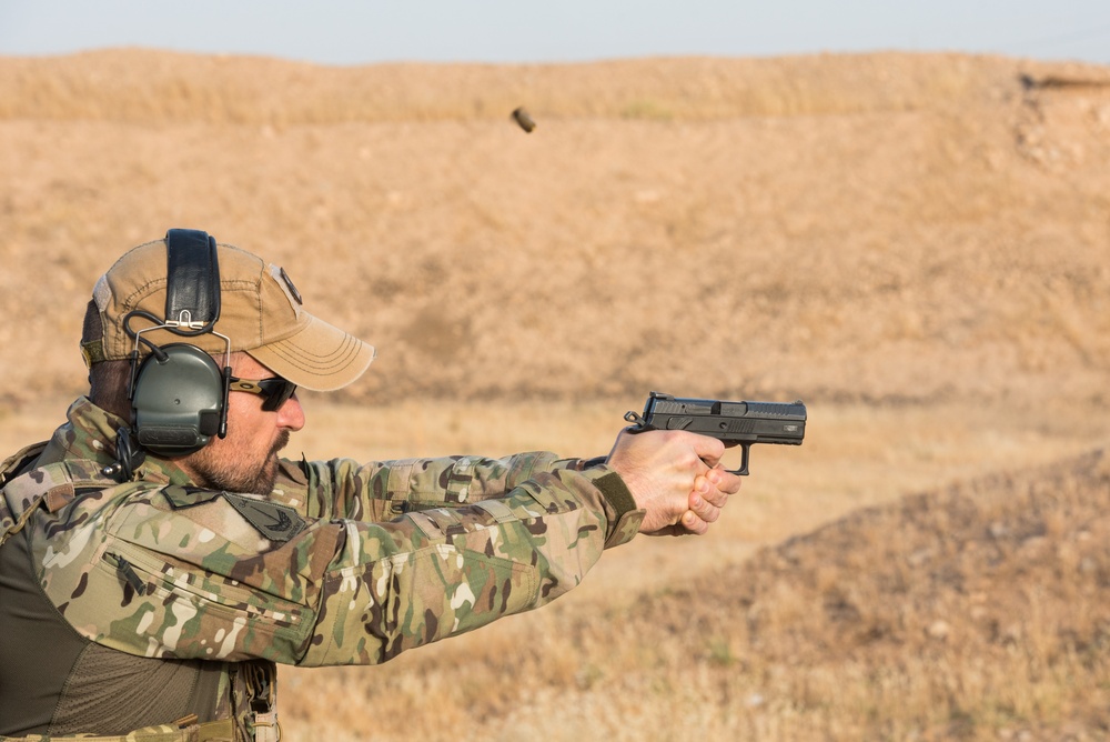 Coalition Forces Conduct Estonian-Led Range Operations