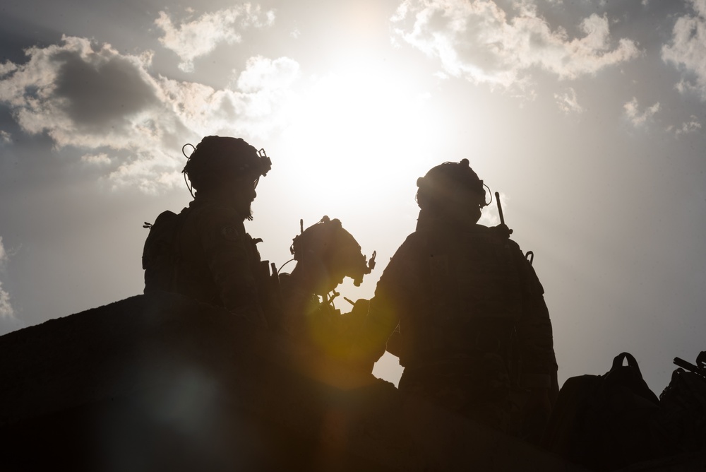 Estonian Defence Forces Conduct Close Air Support Live Fire Exercise