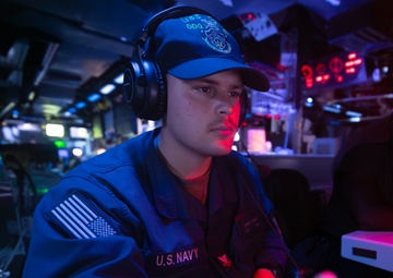 Cole Conducts Routine Operations in the Caribbean Sea