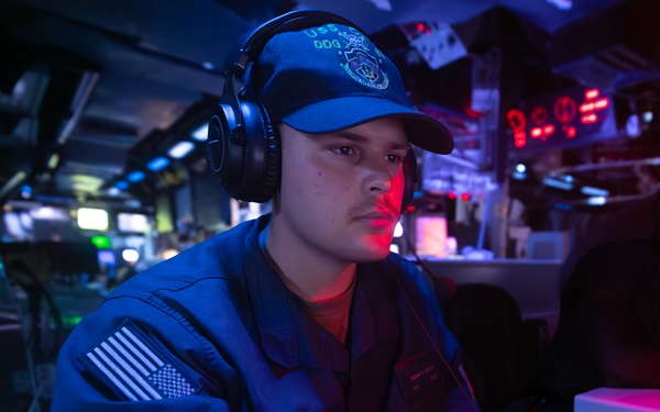 Cole Conducts Routine Operations in the Caribbean Sea