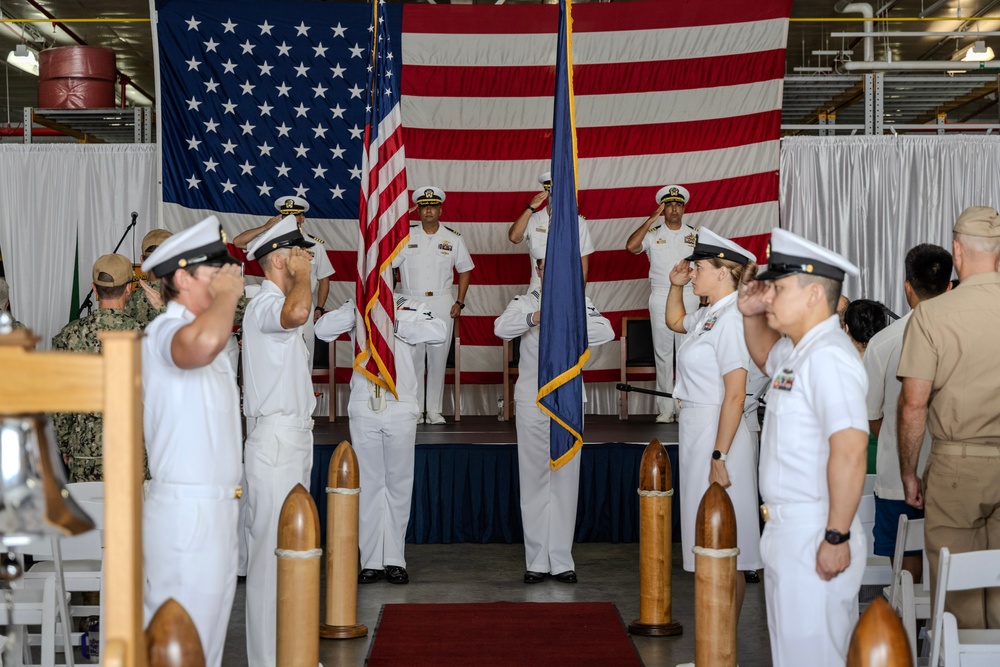 EODESU-2 Holds Change of Command Ceremony
