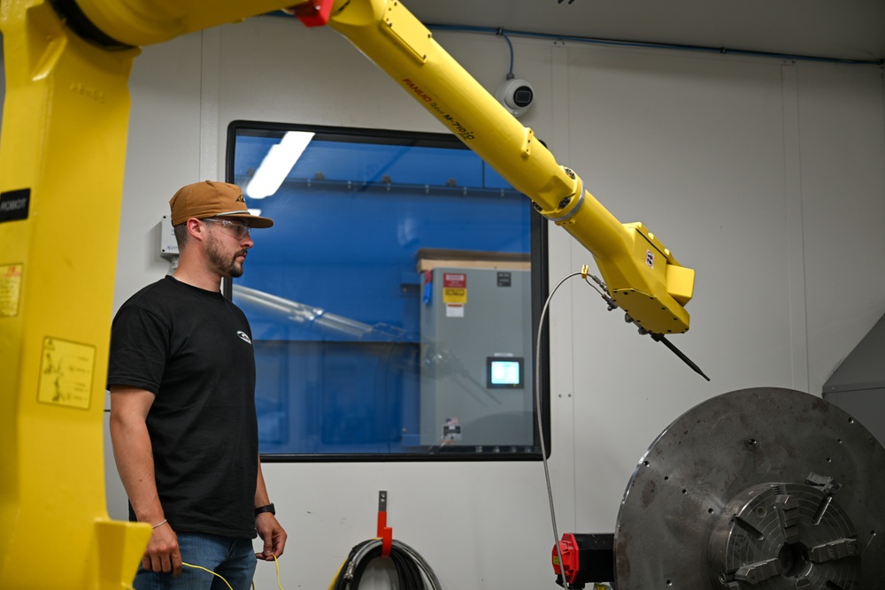 Shaping Steel with Cold Spray Technology at PNSY