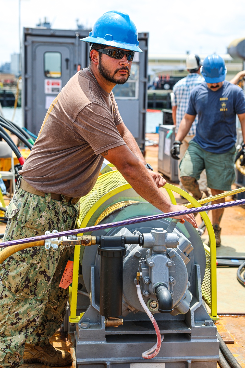 Navy Divers Repair USS Iwo Jima