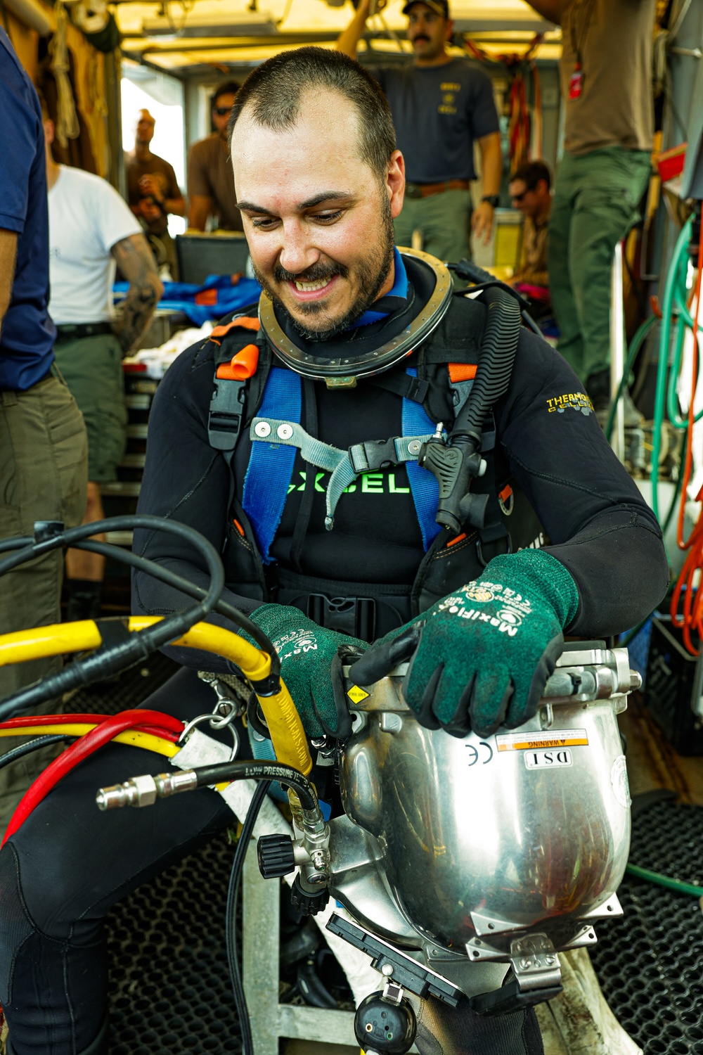 Navy Divers Repair USS Iwo Jima