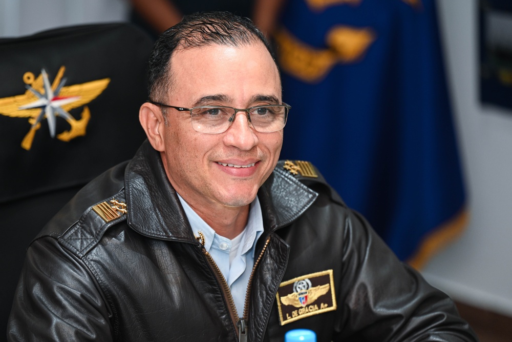 USMC Lt. Gen. Leonard F. Anderson IV, MARFORSOUTH Commander, visits Panama