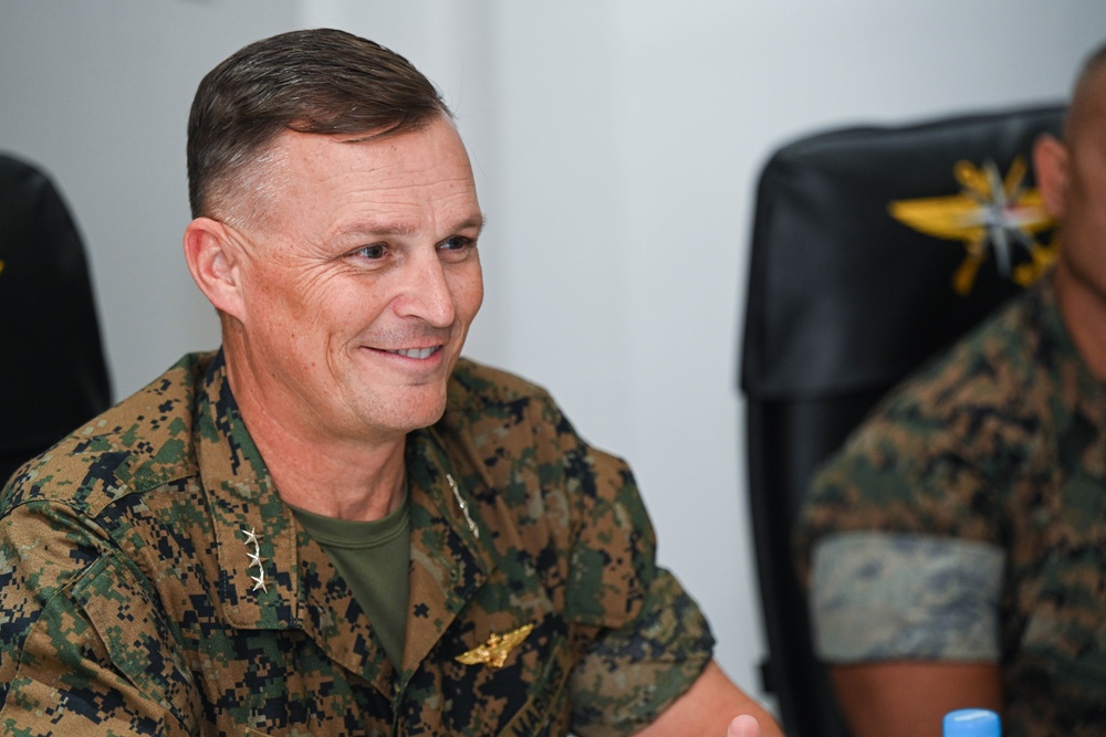 USMC Lt. Gen. Leonard F. Anderson IV, MARFORSOUTH Commander, visits Panama