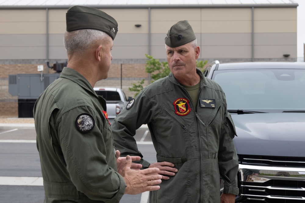 Deputy Commandant for Aviation visits 3rd Marine Aircraft Wing