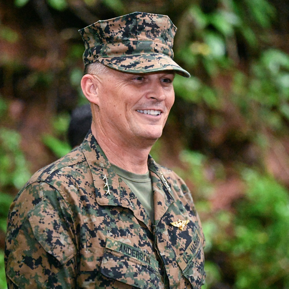 USMC Lt. Gen. Leonard F. Anderson IV, MARFORSOUTH Commander, visits Panama