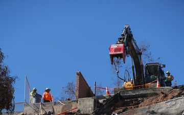 USACE debris removal in Pacific Palisades