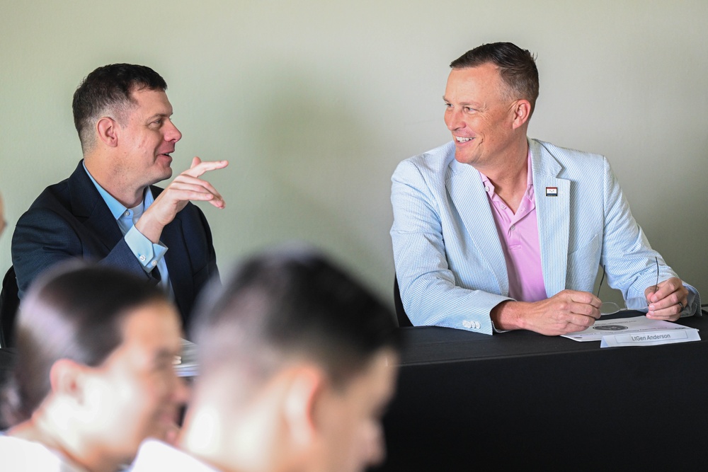 USMC Lt. Gen. Leonard F. Anderson IV, MARFORSOUTH Commander, visits Panama