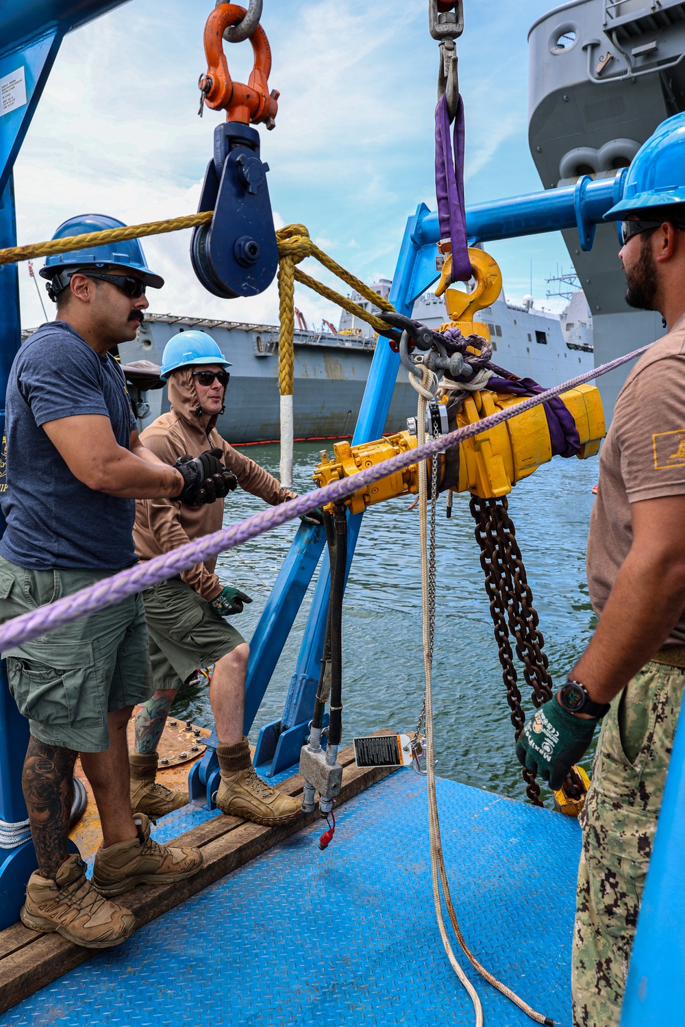 Navy Divers Repair USS Iwo Jima