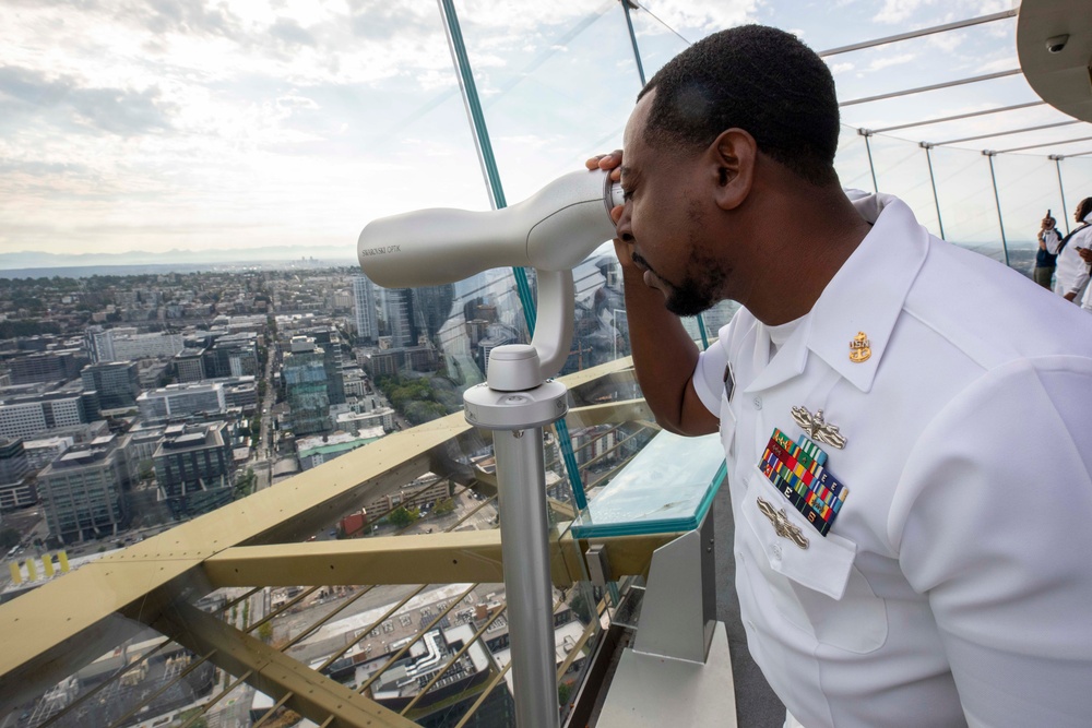 U.S. Navy Sailors tour the Seattle Space Needle