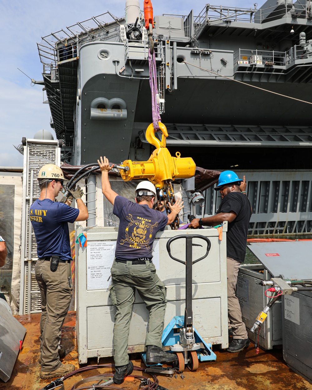 Navy Divers Repair USS Iwo Jima