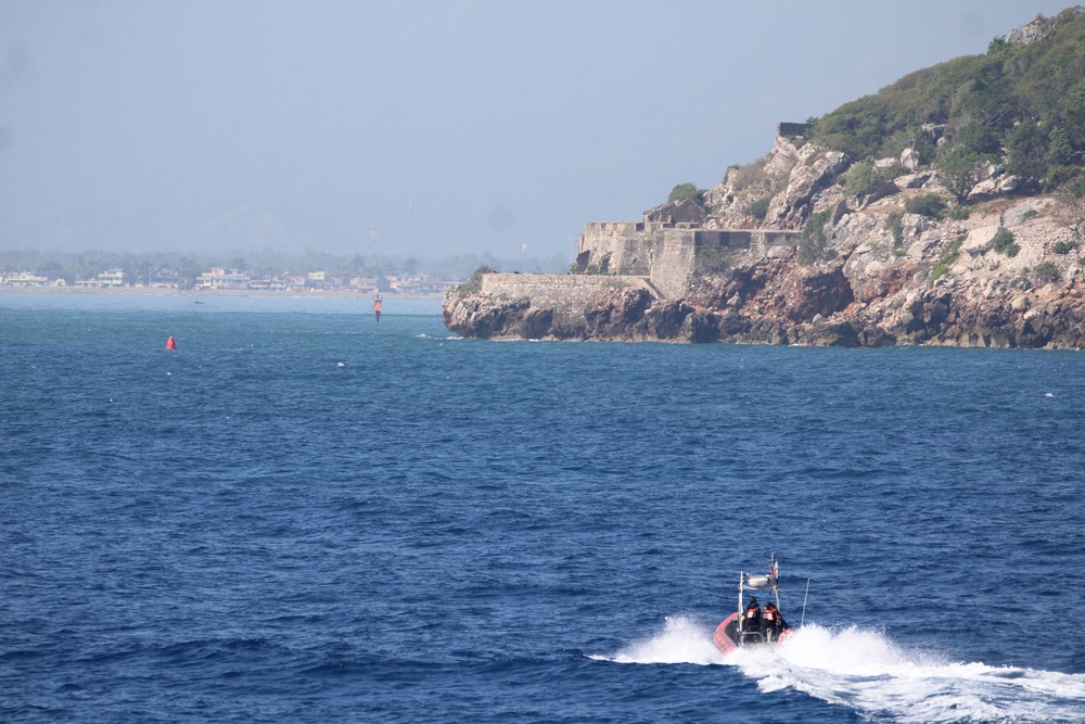 Coast Guard Cutter Vigorous conducts counter-migration patrol in the Windward Passage