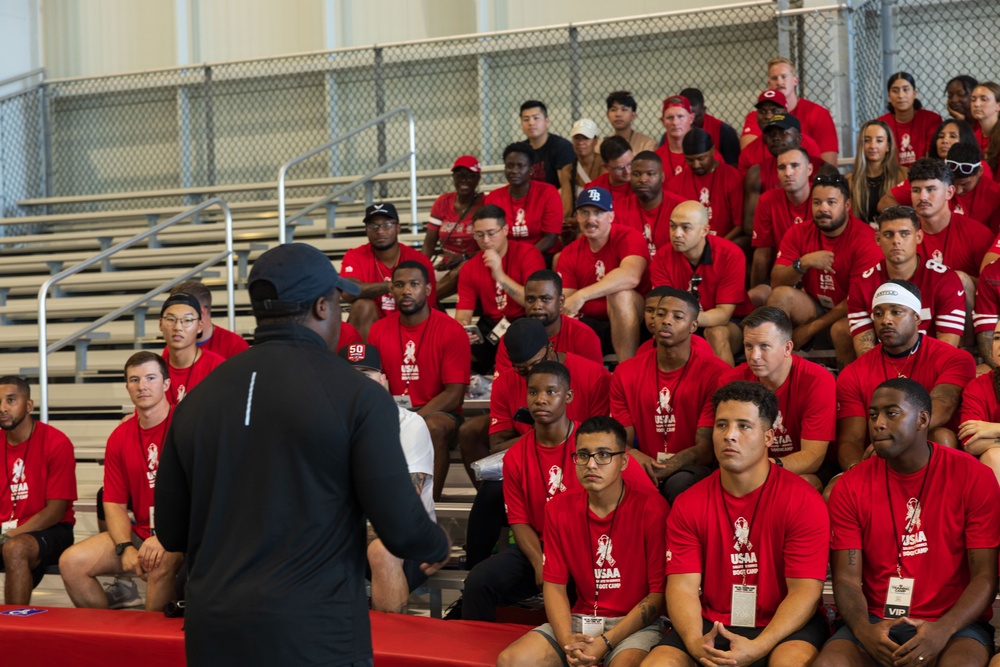 Tampa Bay Buccaneers Salute to Service Day