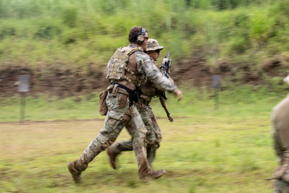 822nd Base Defense Squadron trains with Panamanian National Police