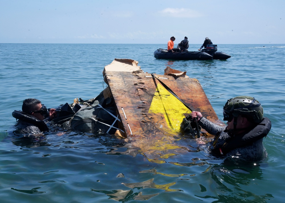 38th RQS drop into RDLA 25