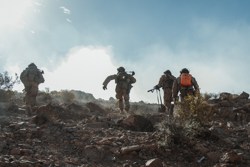 Marines with V28 conduct company attacks during ITX 4-25