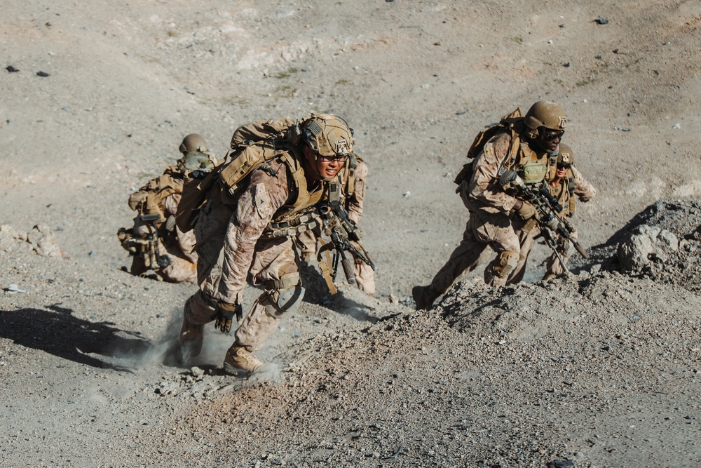 Marines with V28 conduct company attacks during ITX 4-25