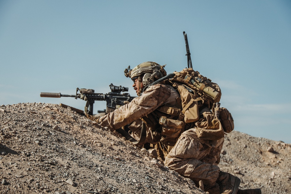 Marines with V28 conduct company attacks during ITX 4-25
