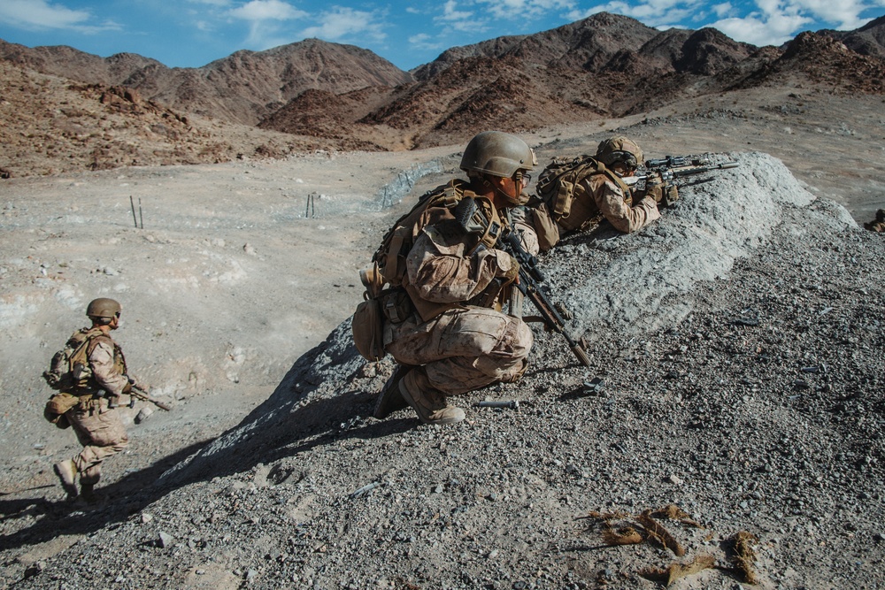 Marines with V28 conduct company attacks during ITX 4-25