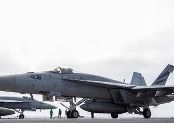 Abraham Lincoln conducts flight operations