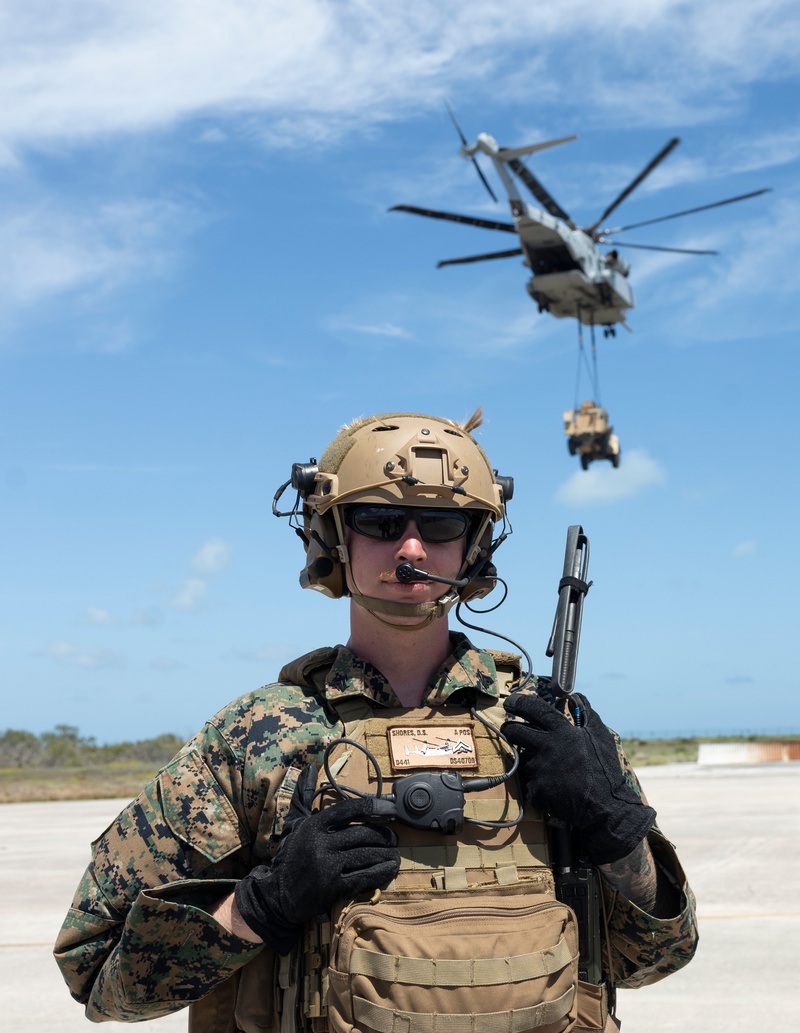 U.S. Marines with 2nd DSB execute external lifts with a JLTV