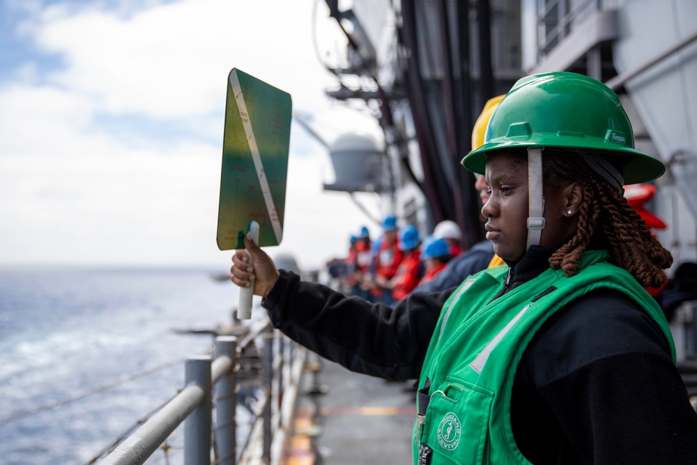 Makin Island Fueling at Sea