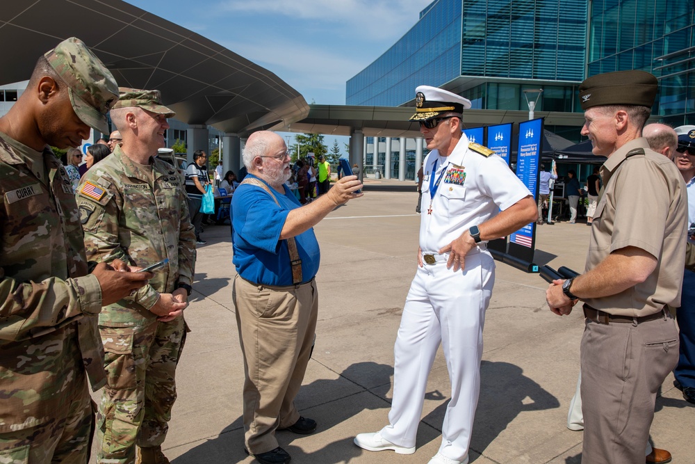 U.S. service members visit veterans during Seattle Fleet Week 2025