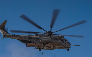 The Marine Corps’ Newest Expeditionary Radar System Performs First Helicopter Sling Load Evaluation, One Step Closer to Fleet Forces Deployment