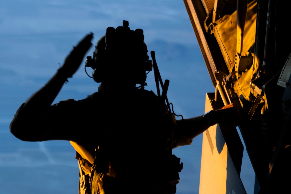 Emerald Warrior 25.2: free fall insertion and FARP operation