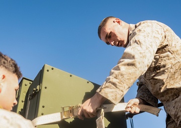 SLTE 4-25: Combat Logistics Battalion-8 Conducts MRADR Airlift