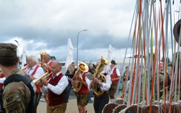 Hearty parade