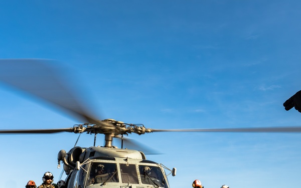 George Washington Conducts Helicopter Operations
