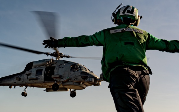 George Washington Conducts Helicopter Operations