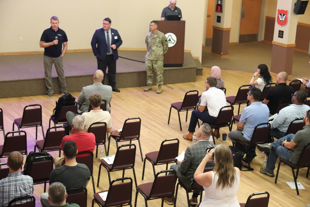 19th Wisconsin GOBC held at Fort McCoy connecting businesses with federal prospects
