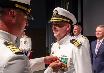 Cmdr. Grundt Assumes Command of USS Alabama (SSBN 731)