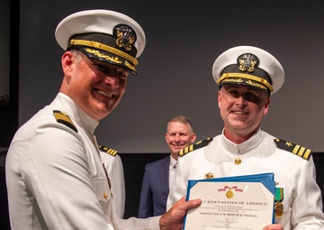 Cmdr. Grundt Assumes Command of USS Alabama (SSBN 731)