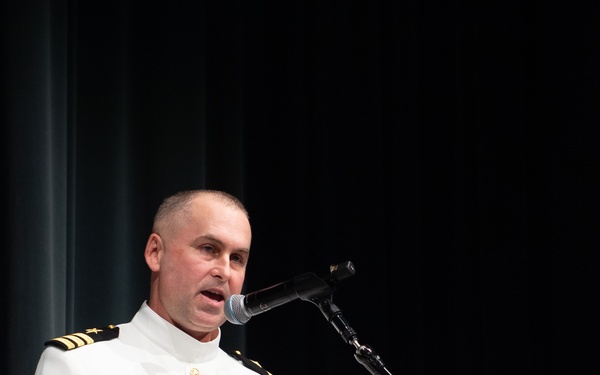 Cmdr. Grundt Assumes Command of USS Alabama (SSBN 731)