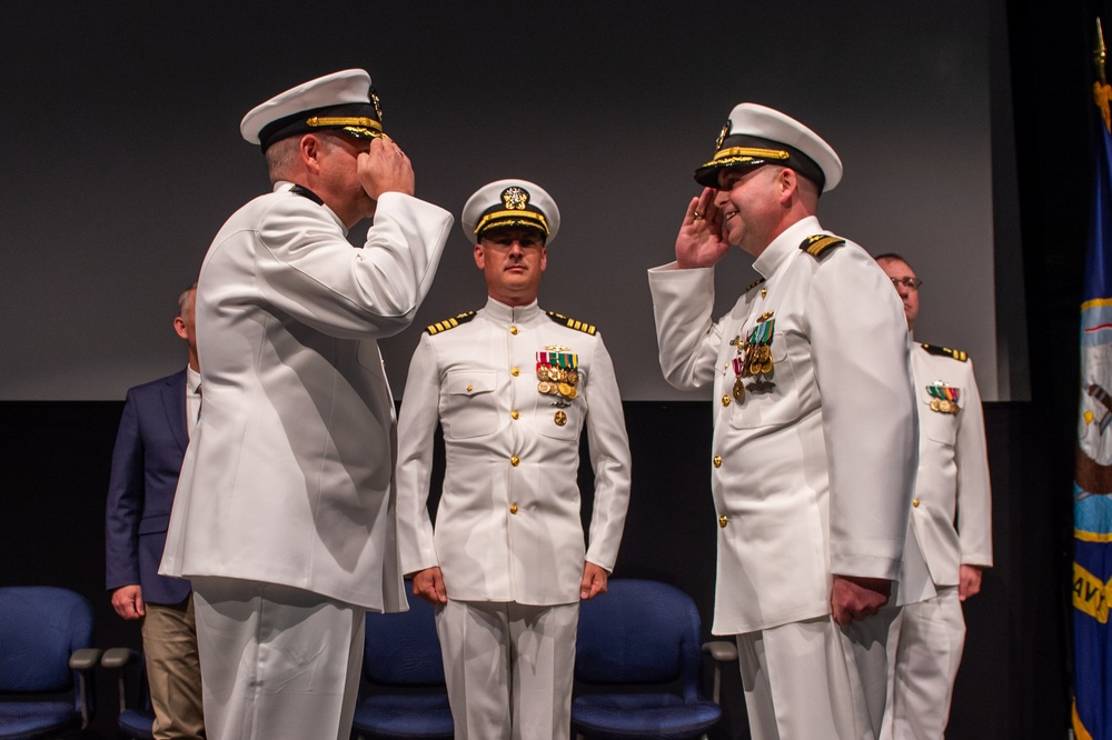Cmdr. Grundt Assumes Command of USS Alabama (SSBN 731)