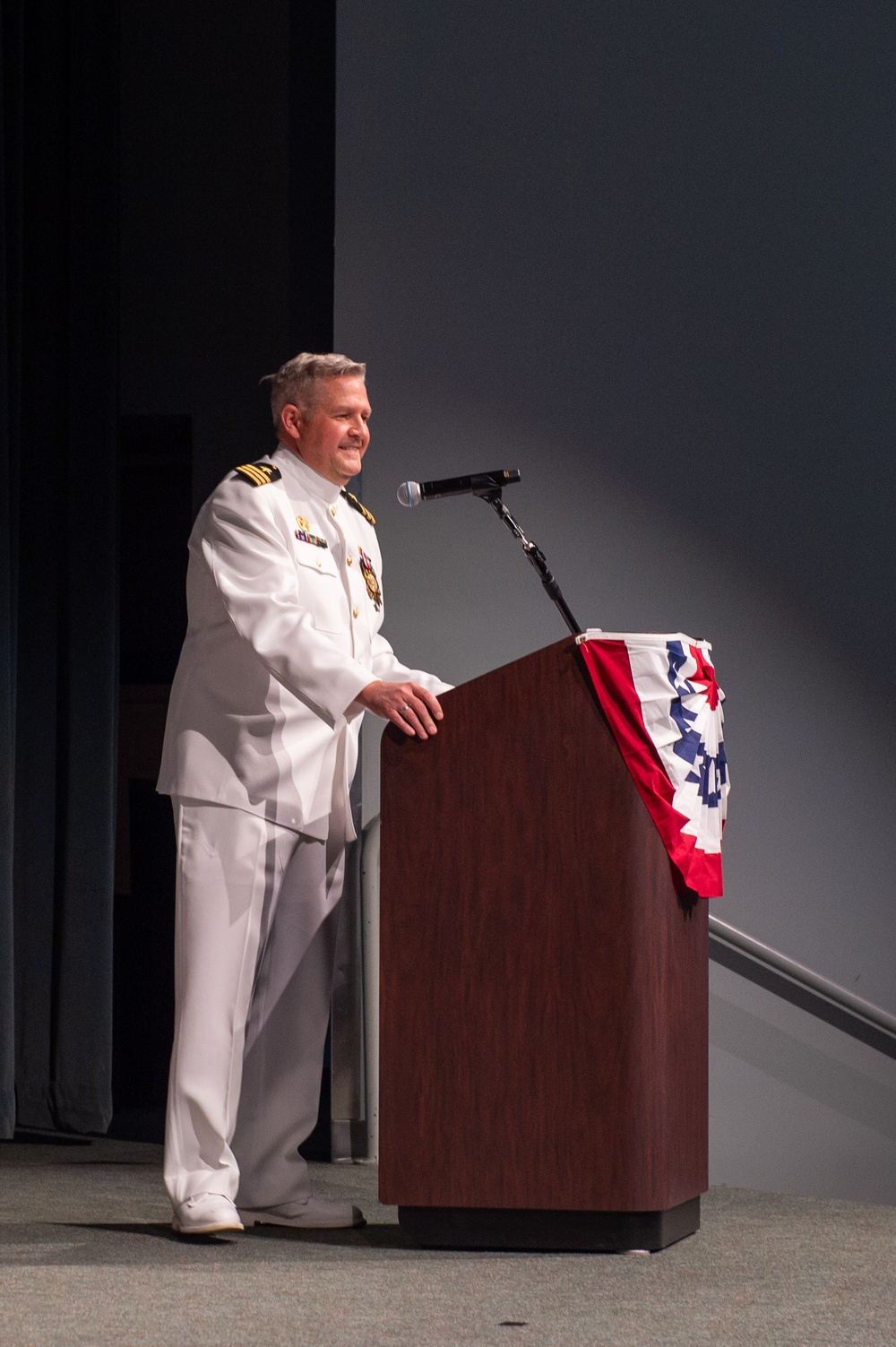 Cmdr. Grundt Assumes Command of USS Alabama (SSBN 731)